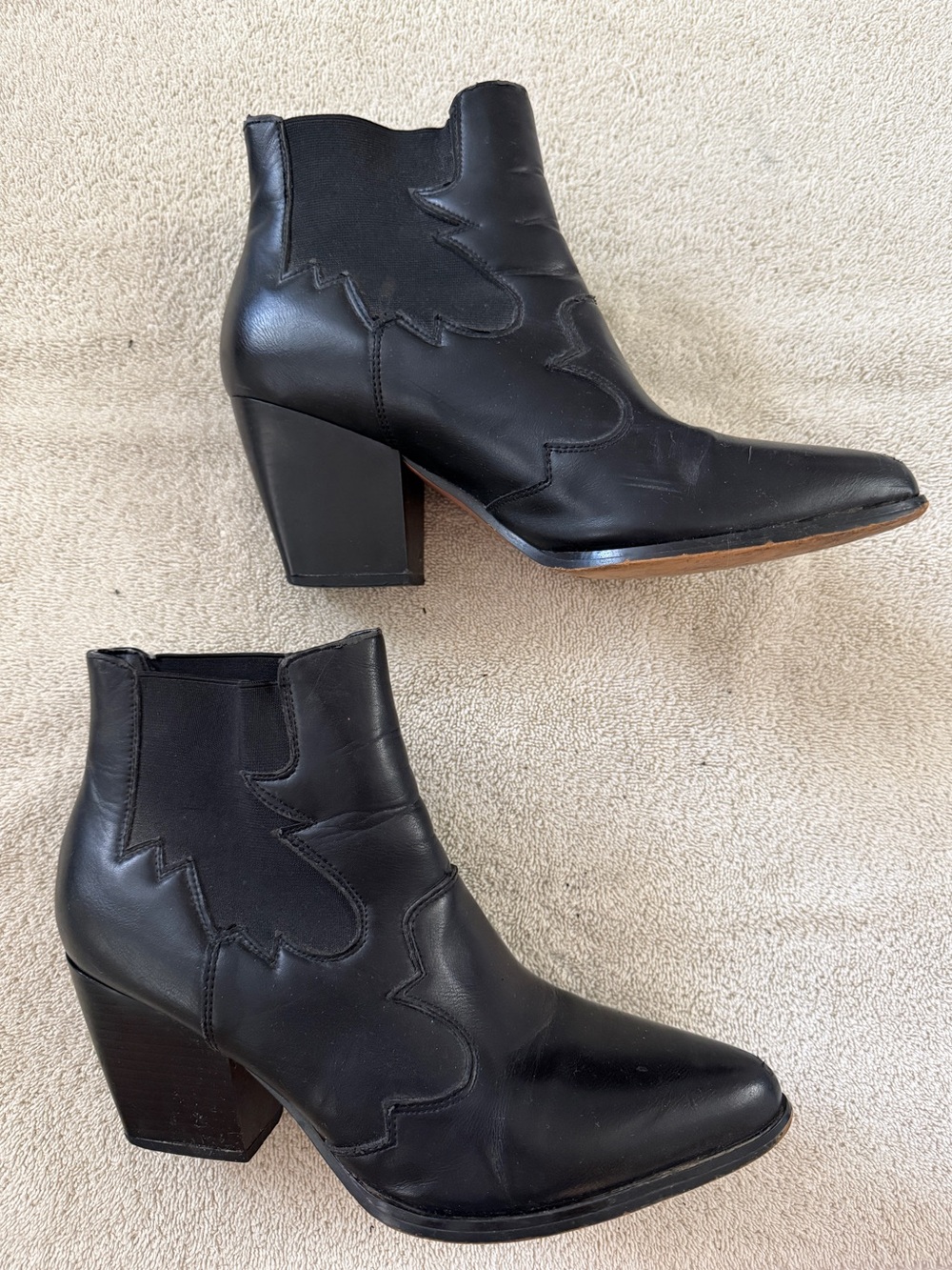 Black Leather Western-Style Ankle Boots - Women's